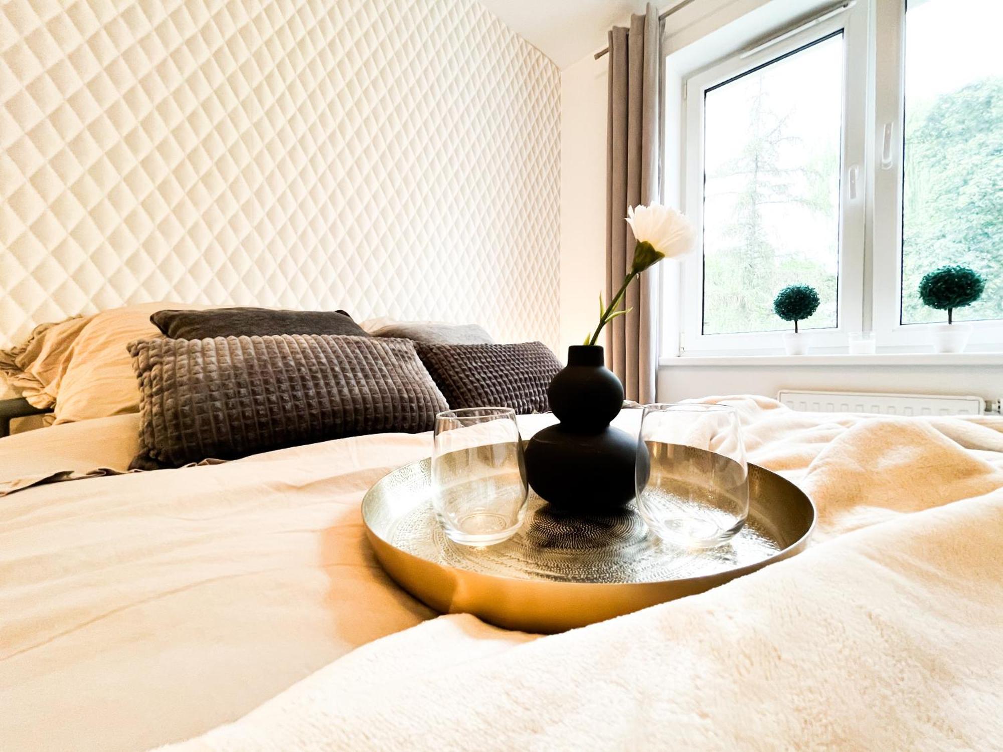 Walk To Park, Modern 2Bd Kitchen! Balcony, Parking Lejlighed Wrocław Eksteriør billede