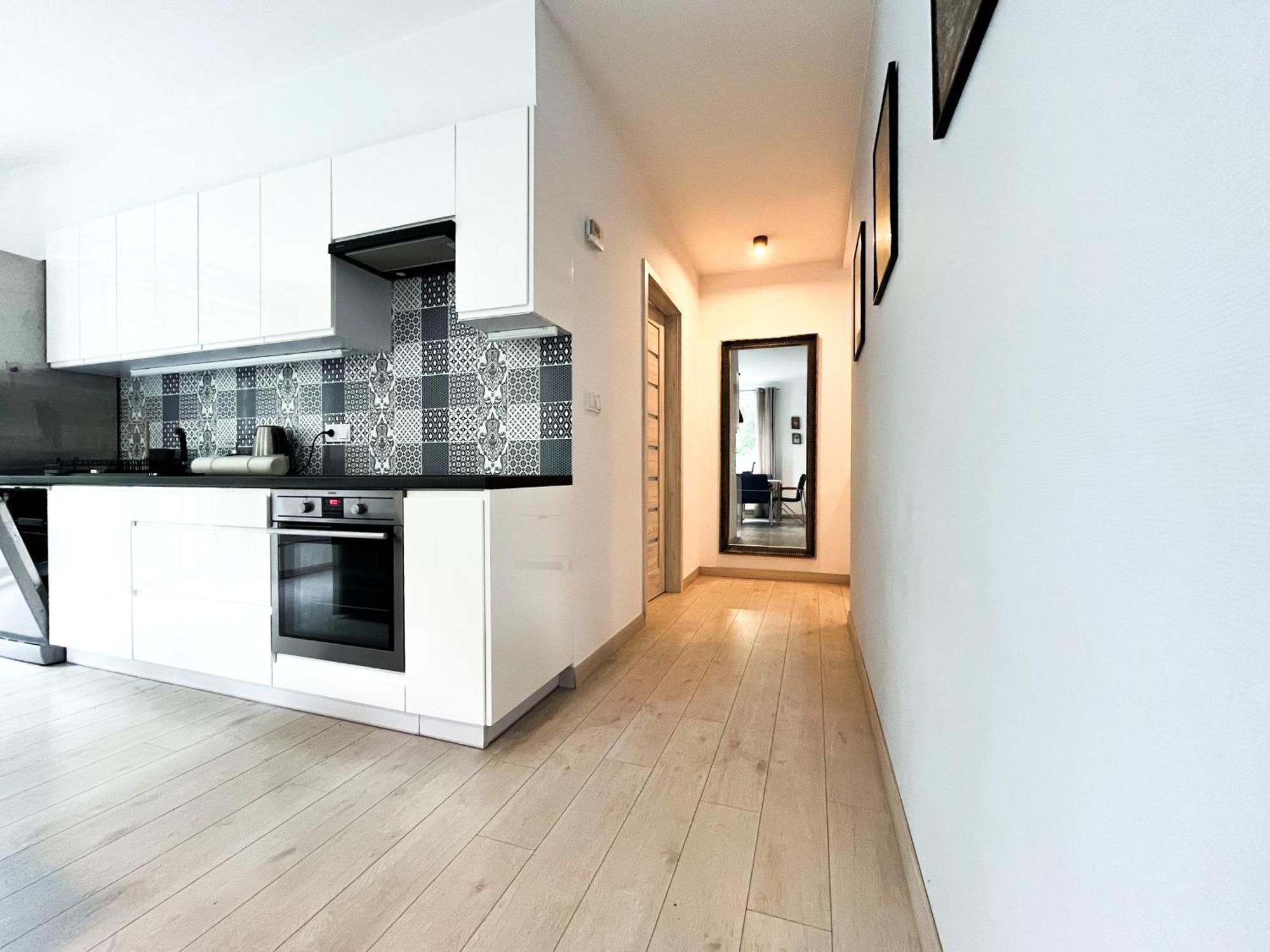 Walk To Park, Modern 2Bd Kitchen! Balcony, Parking Lejlighed Wrocław Eksteriør billede